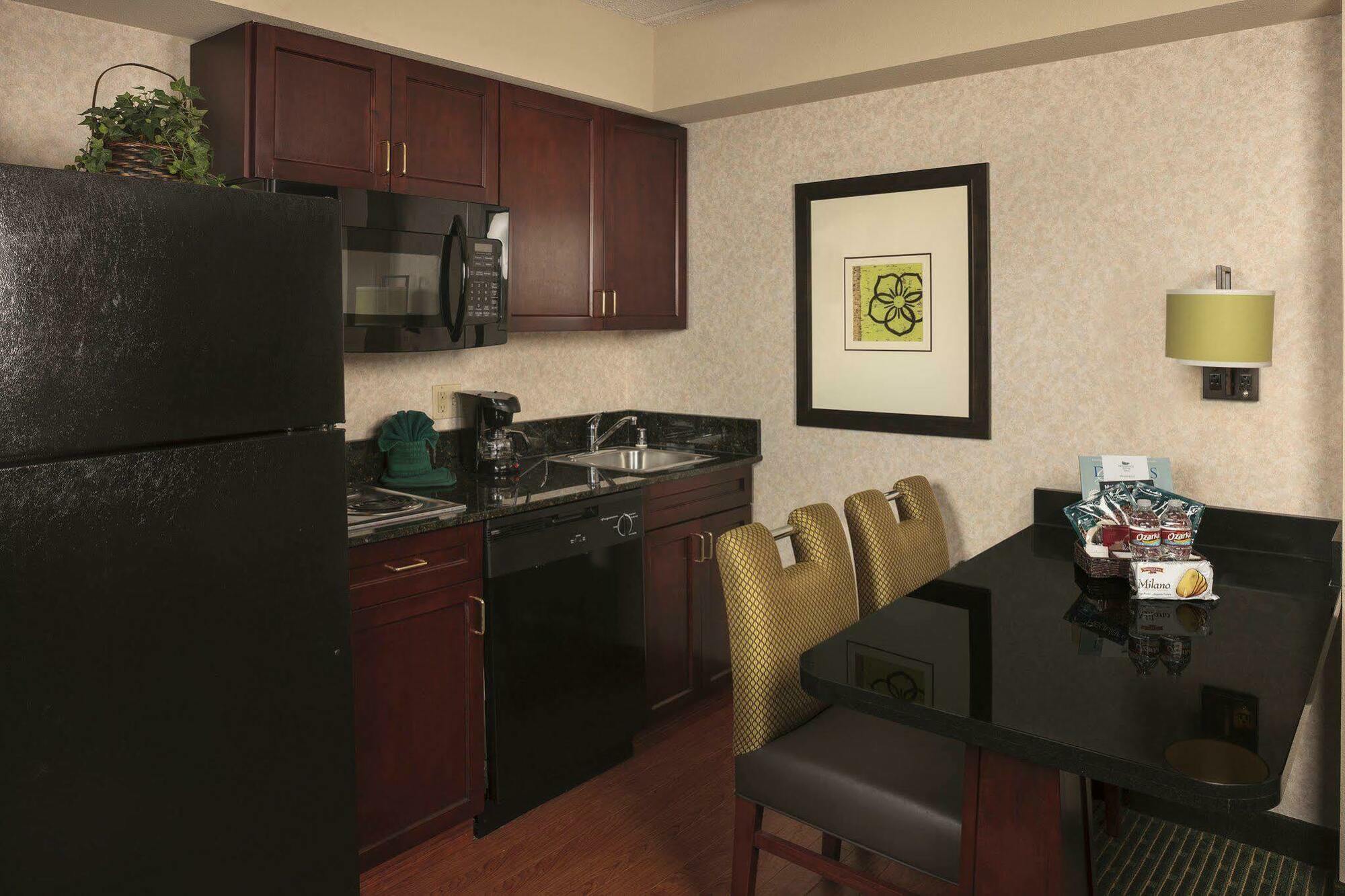 Homewood Suites By Hilton Dallas Market Center Eksteriør billede